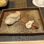 あま木 - 炭火焼き白甘鯛（一色産）、無花果（安城産）、豆腐と胡麻の白和えソース掛け