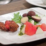 トリワイン ＰＩＫＯＳＨＨＨＵ - こだわり前菜盛り３種