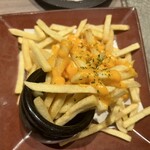 全席個室居酒屋 忍家 - こぼれチーズのポテトフライ