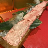 牛牛 西麻布 総本店 - 