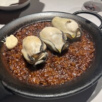 コメール マル イ モンターニャ - 岩ガキのパエリア