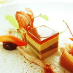 モダンフレンチ 「コラージュ」 - フォアグラ・キューブ　ルバーブの摩訶不思議(＋８００円)