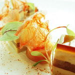 モダンフレンチ 「コラージュ」 - フォアグラ・キューブ　ルバーブの摩訶不思議(＋８００円)