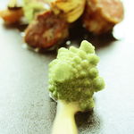 モダンフレンチ 「コラージュ」 - 仔羊の気まぐれ　アーティチョークはバリグールで・・・ロマネスコ