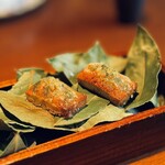 Txispa - レモンとセージのフィナンシェ。
      もちろん、大好きなお味。