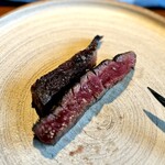 Txispa - 噛むと溢れる旨味は、当然和牛とは広がり方が違います。
      そして、とても軽やかなので、なかなかのボリュームでしたが、ペロリですよ(^^)