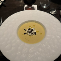 DINING & BAR TABLE 9 TOKYO - 