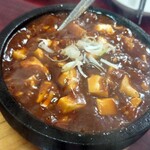 香客来 - 石焼き麻婆豆腐880円