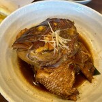 やひろ - ちょい、ウロコが気になるのは、鯛のあらだから仕方ない