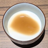中国菜厨 エスサワダ 新丸ビル店 - 杏仁豆腐