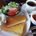 Kuwanomi Kafe - 