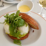 Le Café Richelieu / Angelina - 料理写真:エッグベネディクト