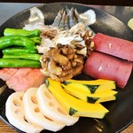 旬彩 天ぷら 心来(しんら） - 花水木（はなみずき）1,500円（税別）のコース を3人分の 素材です。コースの初めにまず拝見させて頂けます。これから揚げて頂く天ぷらが楽しみです。