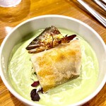 渡辺料理店 - 長良川天然鮎のコンフィは大葉のヴィシソワーズに浮かべます