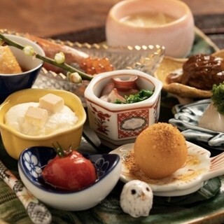 【麺＋四川＋和だし】四川と日本食が融合した全く新しい中華。