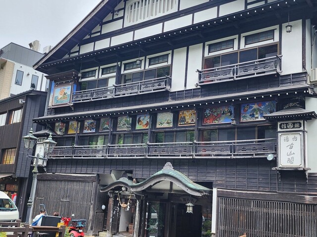 古山閣（尾花沢市・銀山温泉）&mdash; 伝統と自然が調和する高級旅館