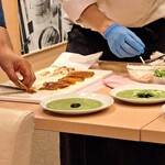 上海湯包小館 - 寿司だけではなく、本来の本格的な食べ方でも。