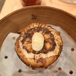 上海湯包小館 - この椎茸丸ごとを食べるのだろうか？……
