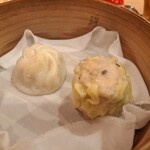 上海湯包小館 - 点心が美味しいのは前回の訪問で了承済みだが……