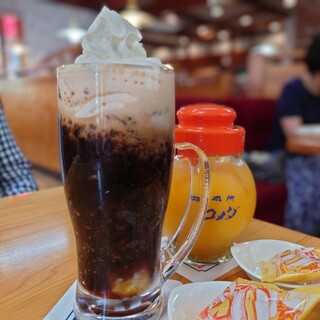 コメダ珈琲店_0