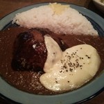 もうやんカレー 大忍具 - ハンバーグカレー、チーズトッピング
            