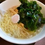 おおぜき中華そば店 - 【限定】水出し春ワカメ塩そば（800円）