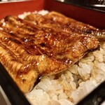 川庄 - 「鰻重」のアップ①…