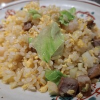 中国菜厨 エスサワダ 新丸ビル店 - 五目炒飯セット(1650円)﻿ スープ、小鉢、漬物、 杏仁豆腐付き