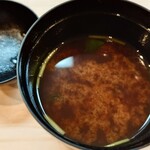 松寿司 たにがわ - 赤出汁