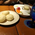 梅田 ブルーバード - パンは、おかわり自由です