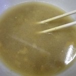 ラーメン二郎 - ガッツリ乳化スープも美味し。