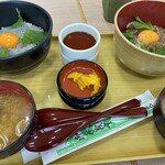 産直市場よってって 道の駅みさき店 - 