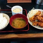 Yume ya - からあげ定食　1