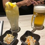 めしや因すけ - まるごと自家製サワー（グレープフルーツ）＋生ビール