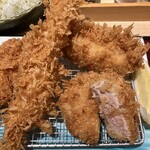 新宿さぼてん - 大海老フライ・ひとくちヒレかつ・　　　　　　　　　カニクリームコロッケ