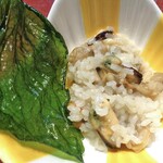 みかみ - 松茸とムール貝のリゾット エゴマの葉の素揚げ添え