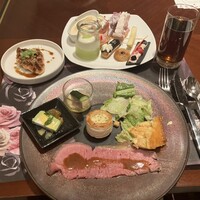 ロビーラウンジ 「マーブルラウンジ」 ヒルトン東京 - 