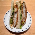 バンブー サンドイッチハウス - タラのフライ