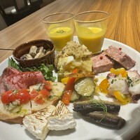 洋食ビストロ 一方美人 - 前菜盛り合わせ