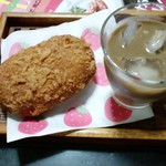 コープベーカリー - カレーパンとお手製？ソイラテ