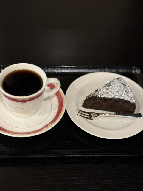 100%植物性の湯葉丼 : べじぷらすの写真