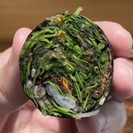 鮨 三心 - ◯広島県梶谷農園ベビーリーフ&ハーブの海苔巻き