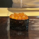 鮨 三心 - ◯新イクラ 生と半生で 軍艦巻き