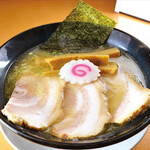 麺処 とらたま - メイン写真: