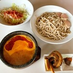 麺屋　たか - 麻辣つけ麺、全粒粉麺250g、煮バラチャーシュー