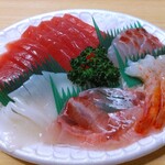 魚康 - 刺身盛り1,000円