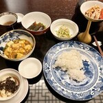 銀座 上瀧 - 2024.8.  宮廷式御房菜~麻婆豆腐・紅油鷄・青椒皮蛋・黒松露温蛋・搾菜・清湯~