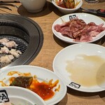 牛角 - ピリ辛たたき胡瓜は辛くて美味しかったです^_^