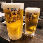 ホルモン焼 味よし - 大ジョッキでかー！