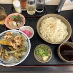 金比羅うどん てまりや - 料理写真: